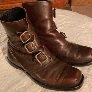 Cydwok ankle booties. Brown leather. Handmade USA. Middle earth vibes.